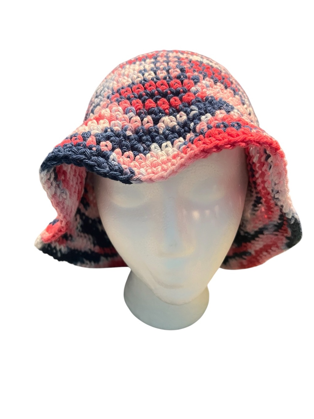 Crochet Wave Bucket Hat in Pink & Navy